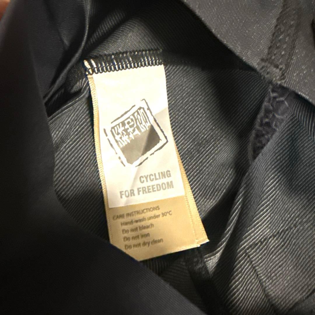 【新品】Santic ビブパンツ M メンズ サイクルパンツ パッド付6時間対応