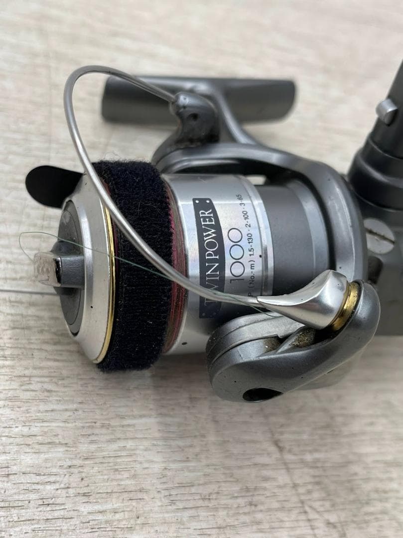 シマノ ツインパワー 1000 スピニングリール SHIMANO フィッシング