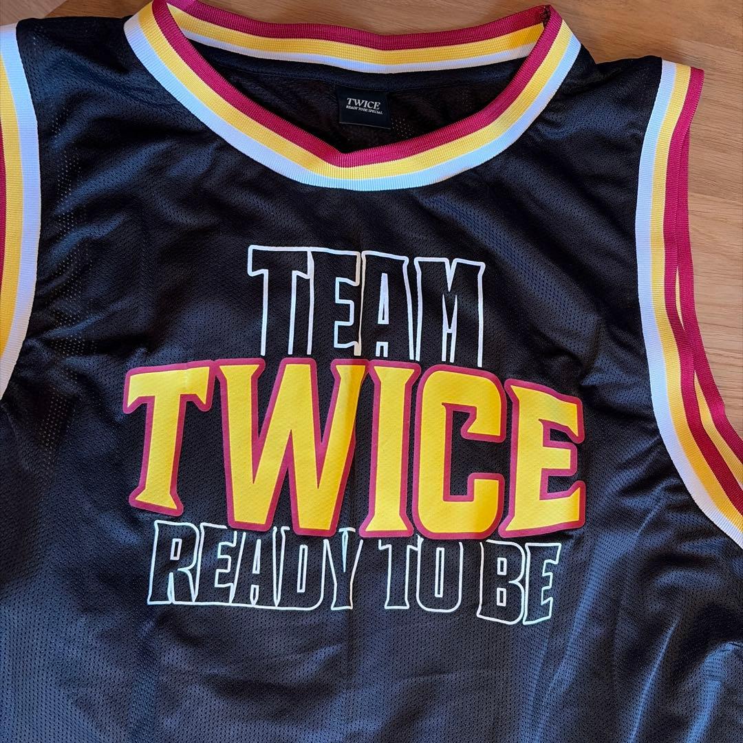 美品　即購入◎ NAYEON 09 タンクトップ TEAM TWICE