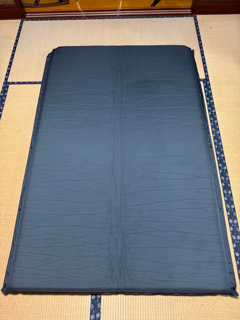 クイックキャンプ　インフレーターマット　8センチ　ダブル　車中泊　キャンプ