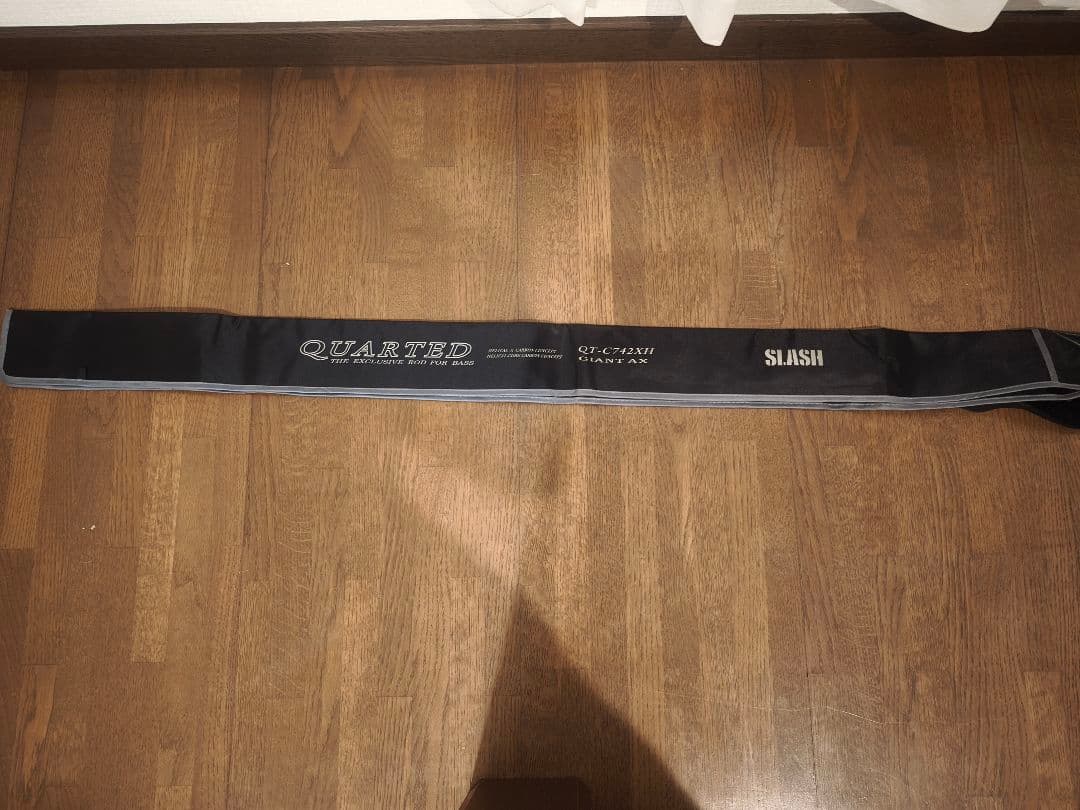 美品　QUARTED SLASH QT-C742XH値下げ中今だけ