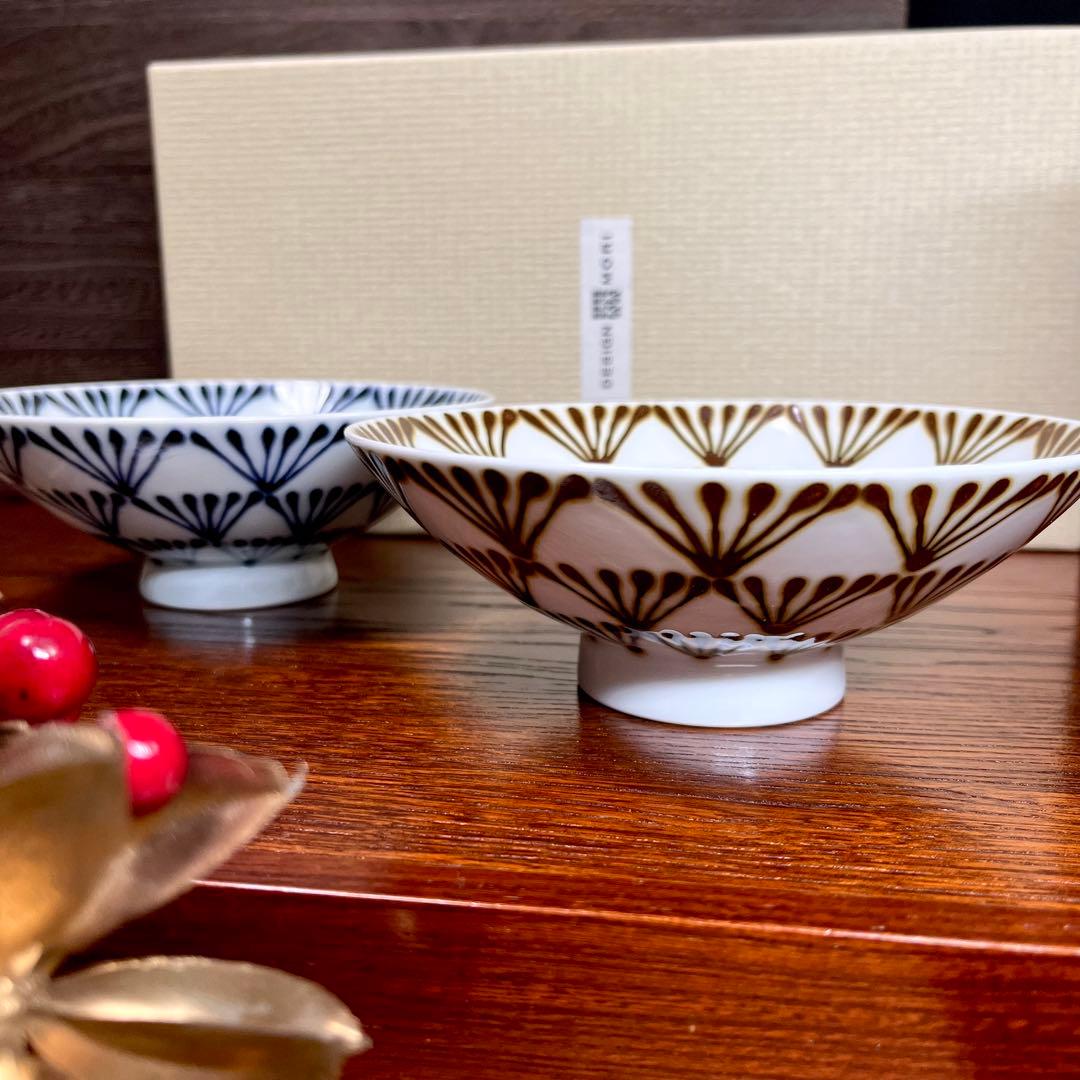 【未使用】 白山陶器 平茶碗 ペア 飯碗 ご飯茶碗 手描き