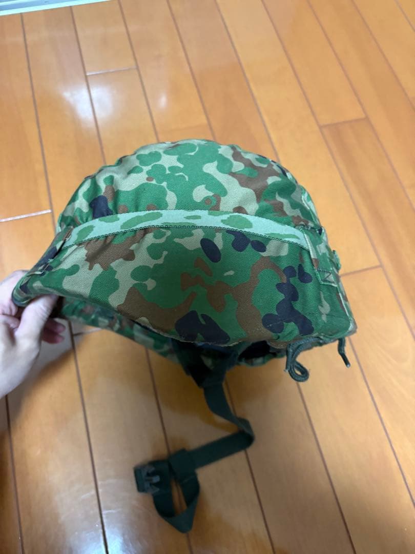 陸上自衛隊　88式鉄帽（レプリカ）ヘルメット