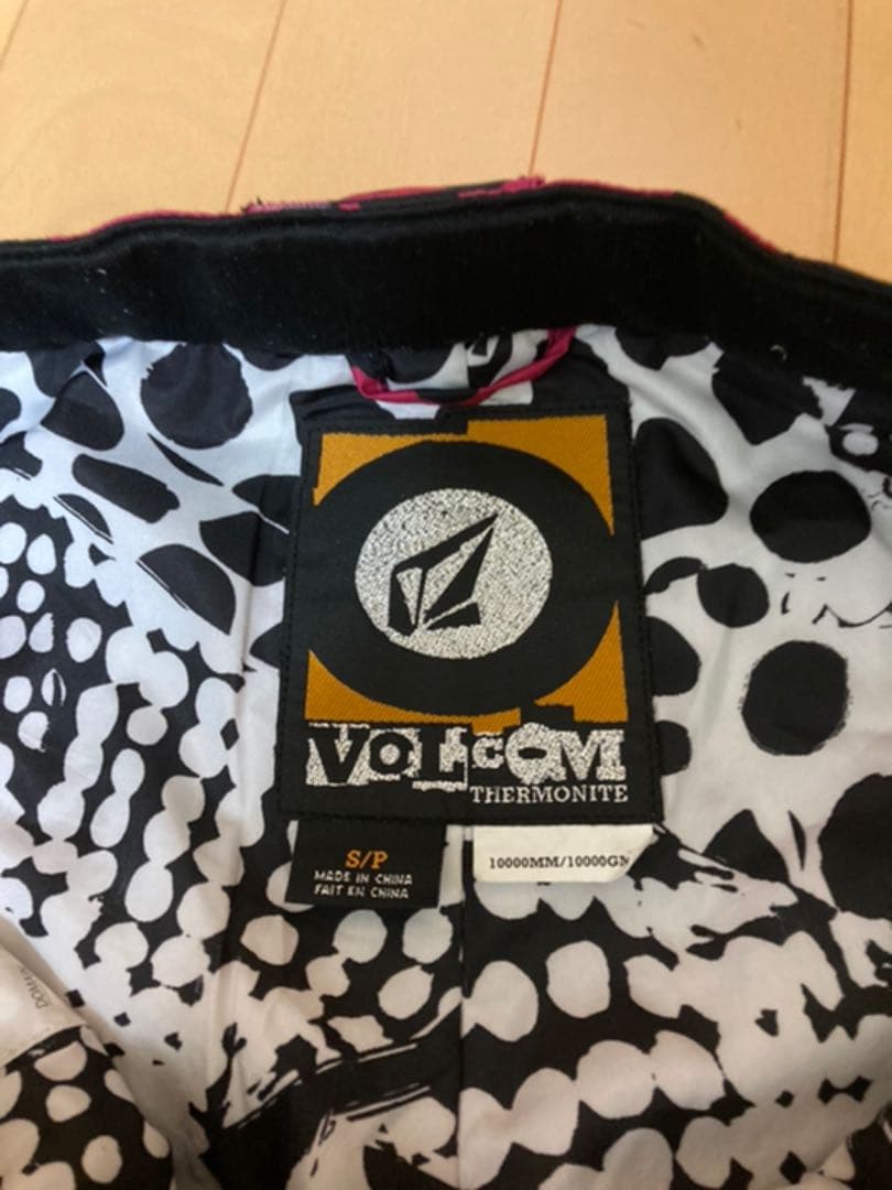 VOLCOM スノーボード ウェア パンツ　レディース