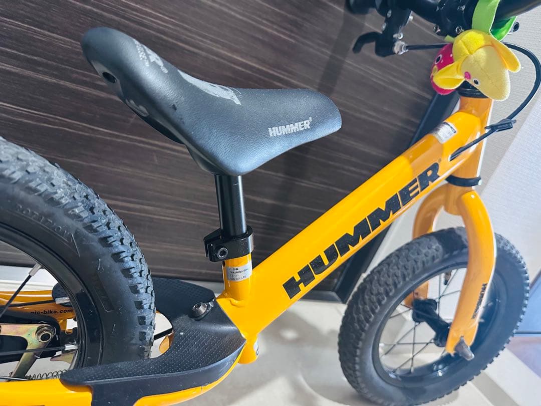 美品　Hummer バランスバイク