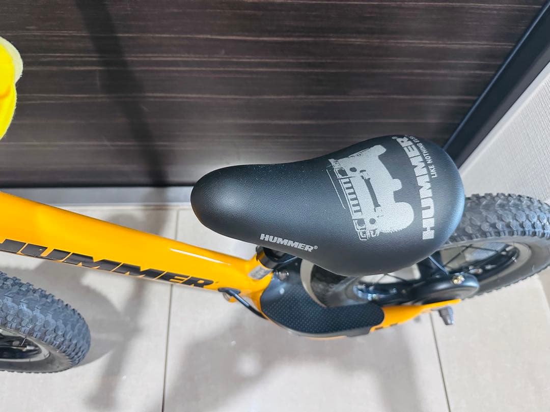 美品　Hummer バランスバイク