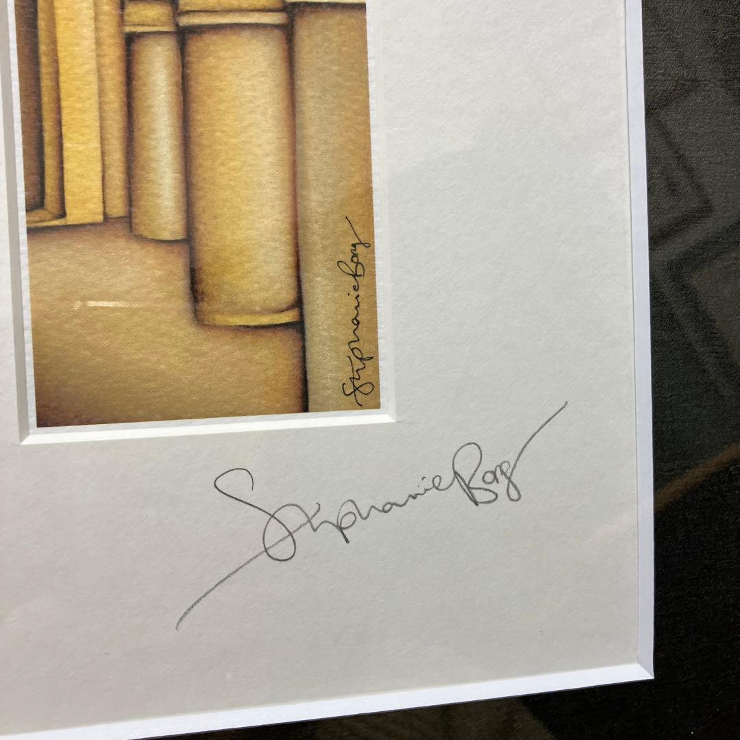 Stephanie Borg 異端審問官の宮殿の中庭にて