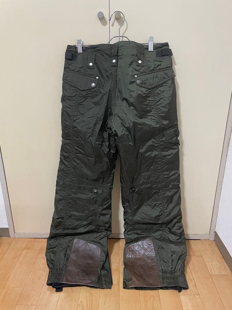 スノーボードパンツ オリーブグリーン