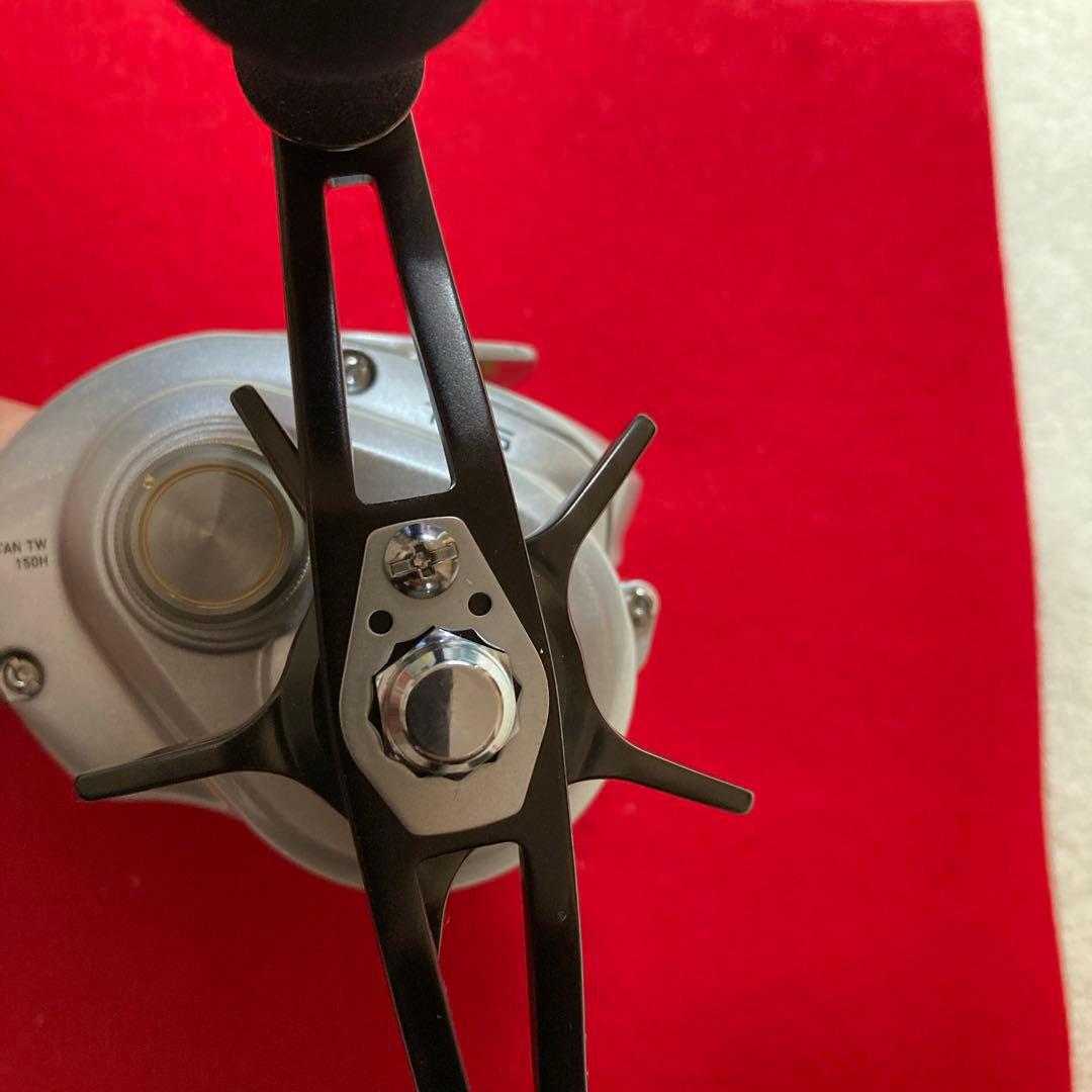 【新品・未使用品】ダイワ　スパルタン 　　　　　　　　TW150H 右ハンドル