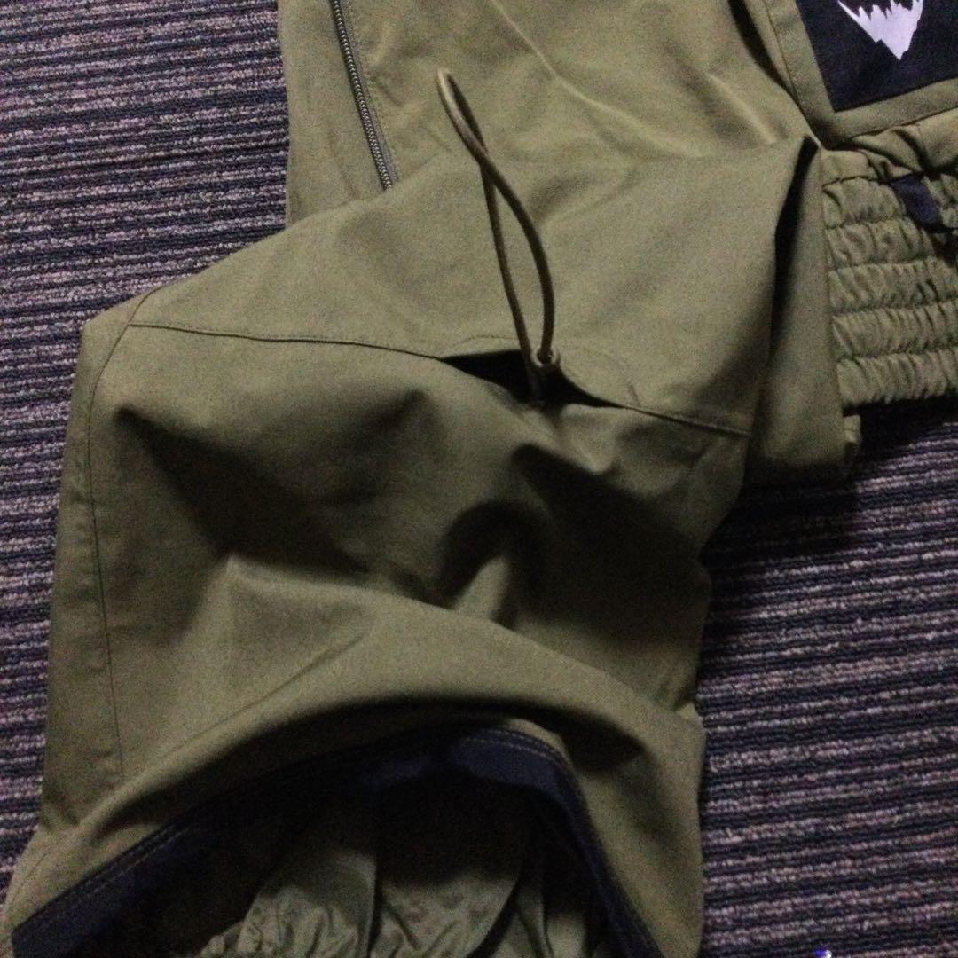 Burton スノーボードビブパンツMサイズ　バートン