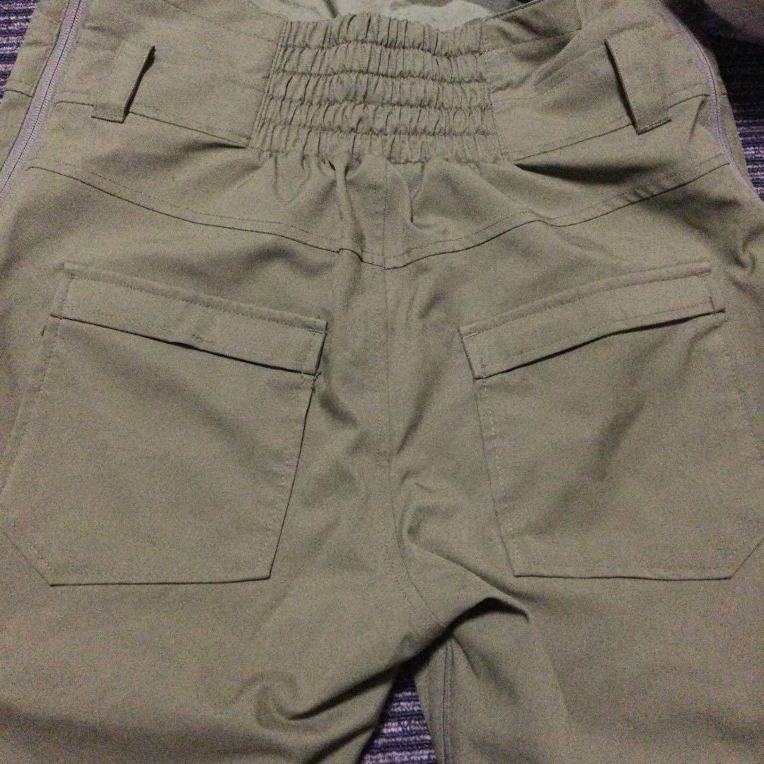 Burton スノーボードビブパンツMサイズ　バートン