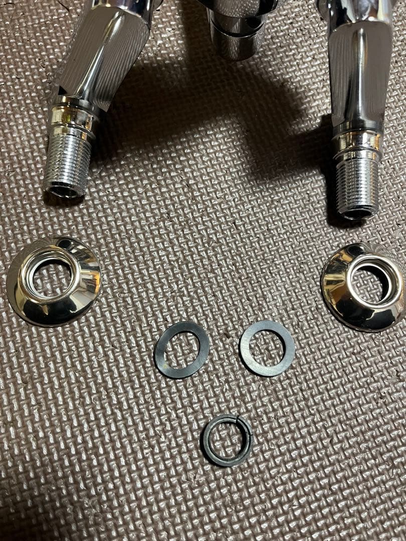 TOTO 台所用シングルレバー混合栓