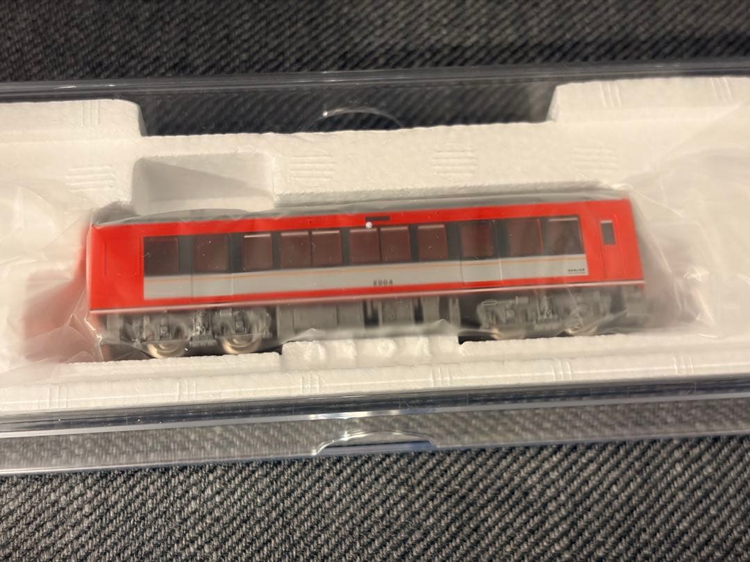 箱根登山電車 2000形サン・モリッツ号 アレグラ塗装 Nゲージ【新品未開封】