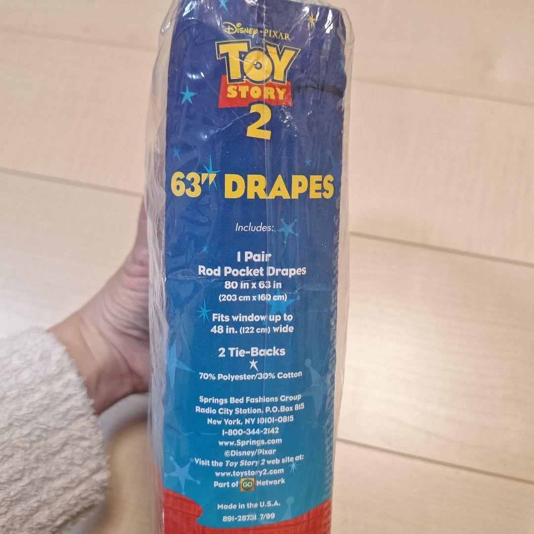 新品　海外　トイストーリー　カーテン　ディズニー