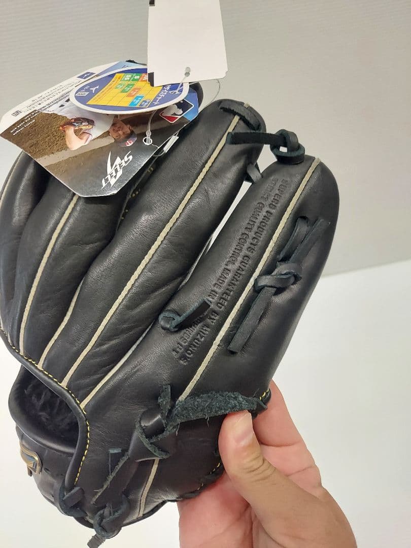 【最終値下げ早い者勝ち】【新品未使用】軟式グローブ ミズノ セレクト9　左投げ