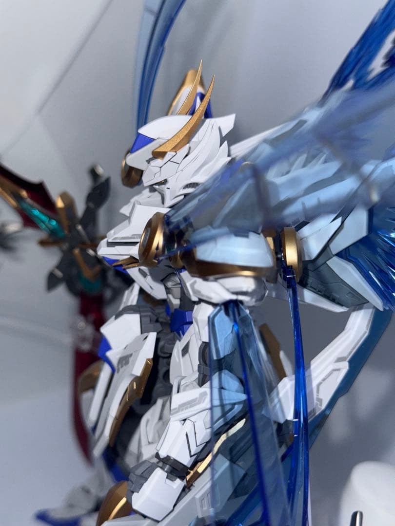 海外製　完成品1/144 SNAA 円卓の騎士　パーシヴァルRG 無限新星