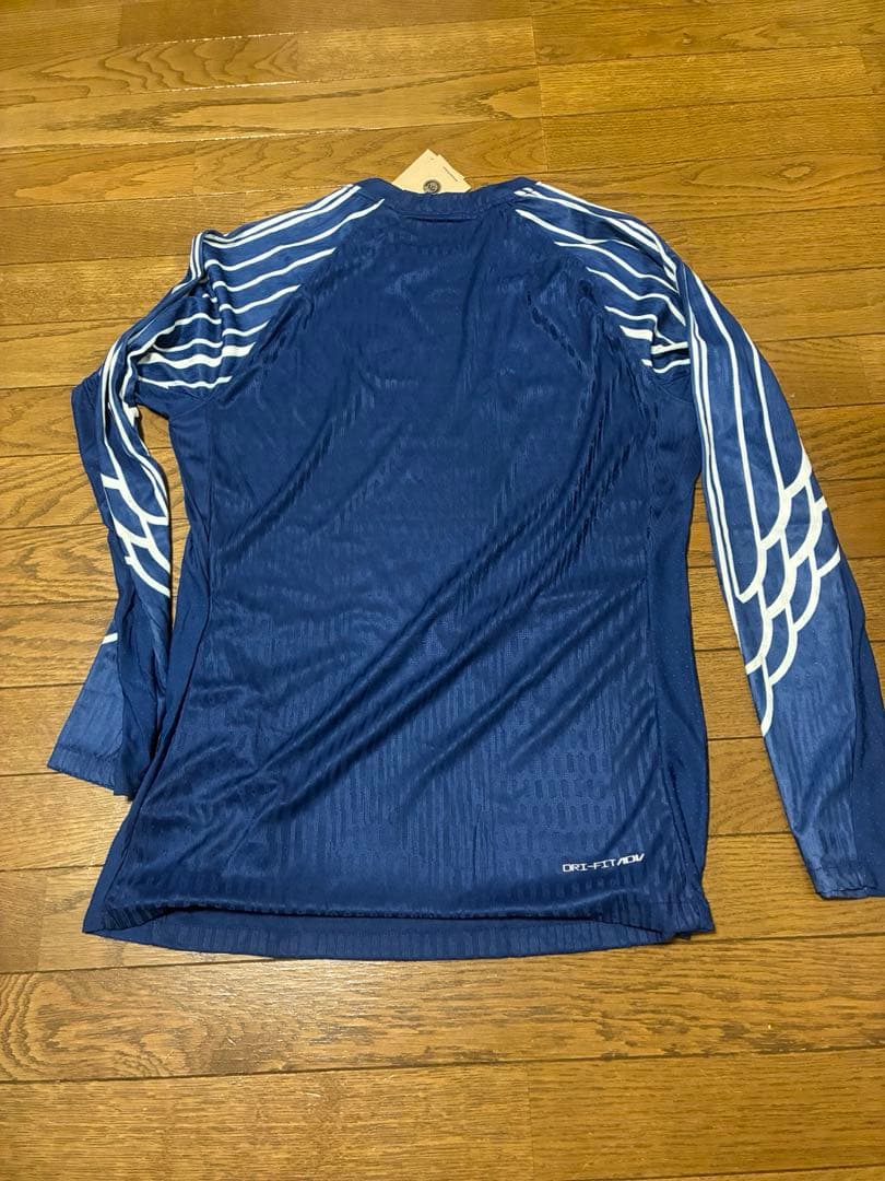 parissaintgermain long sleeve Mサイズ　新品未使用