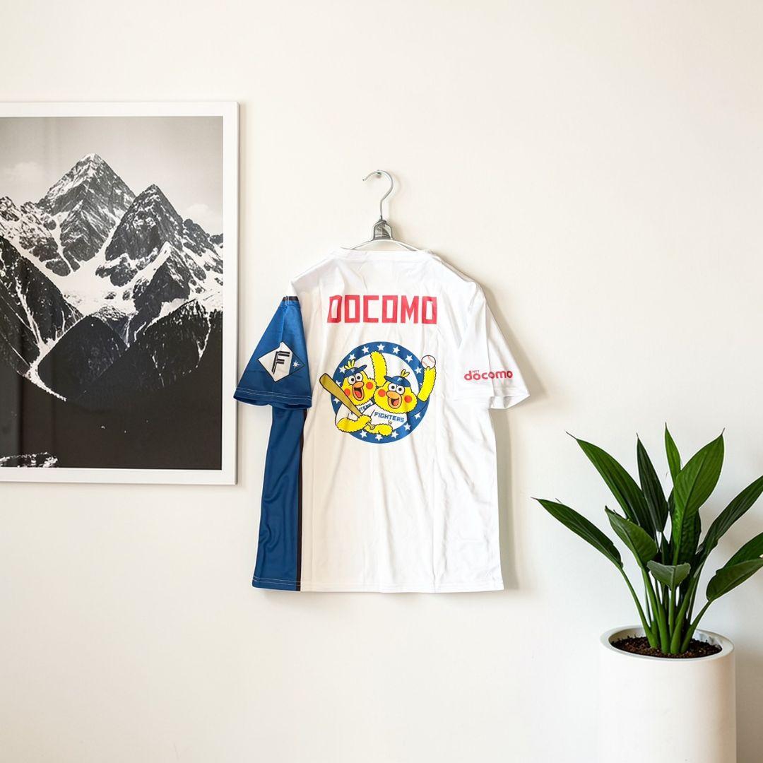 ◎新品未使用/訳あり美品◎★日ハム　ドコモ★L相当★ユニフォーム★Tシャツ★