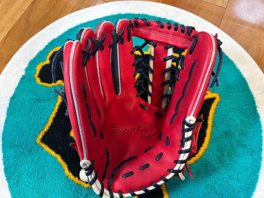 ミズノグローバルエリート　外野手用　左用グローブ　サイズ16