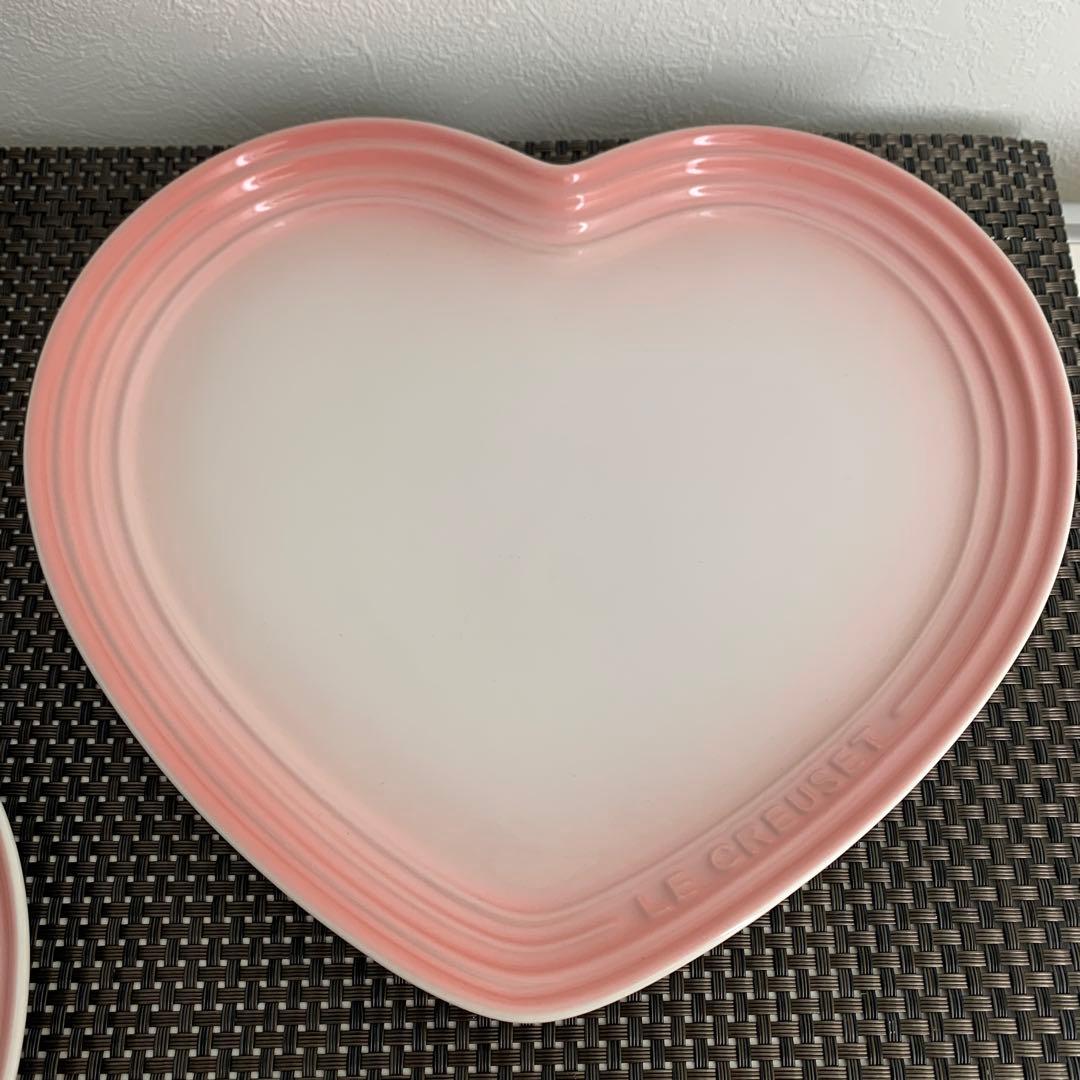 ルクルーゼ　パウダーピンク　ハートプレート&ディッシュセット♪