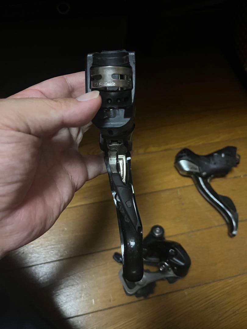 シマノ　stiレバー リアディレイラー　105 ST-5700 RD5701
