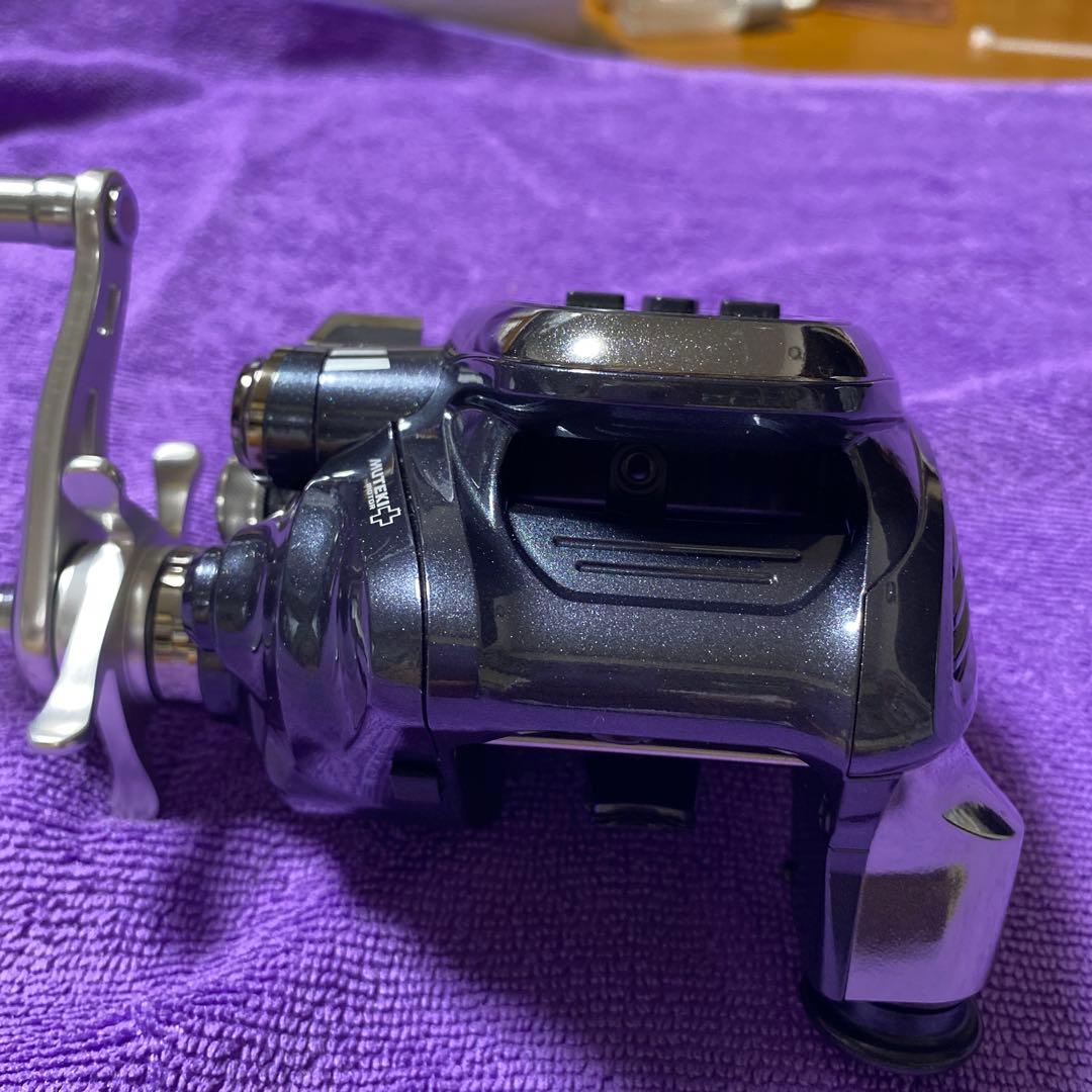 SHIMANO 電動リール 16フォースマスター2000