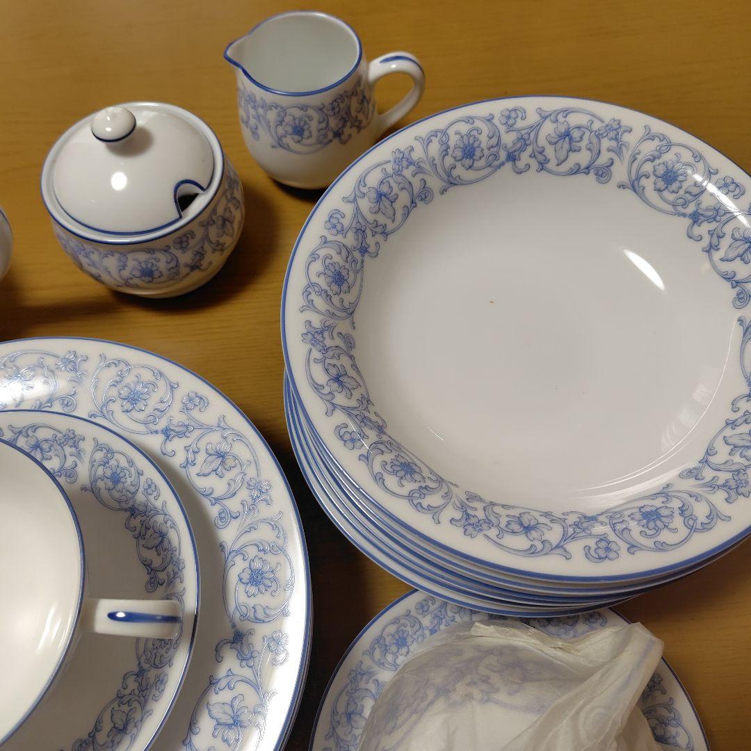 Norlake Contemporary 食器セット