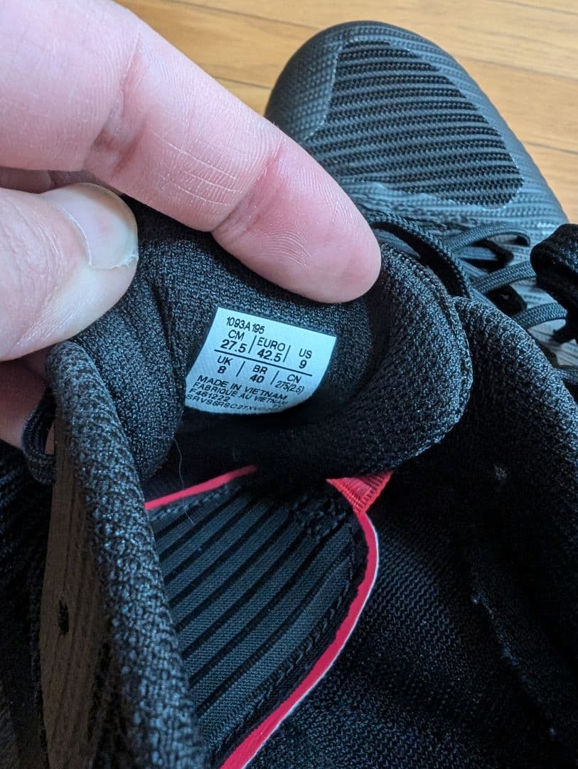 美品　asics　陸上短距離用スパイク　27.5センチ