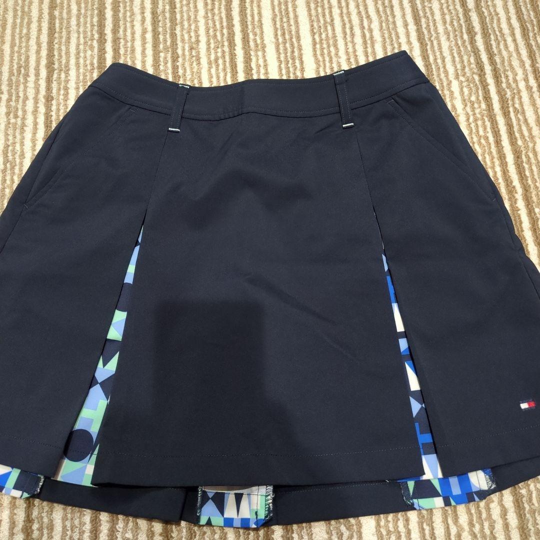 トミーヒルフィガー ゴルフウェアホワイト×ネイビー ソックスバイザー付