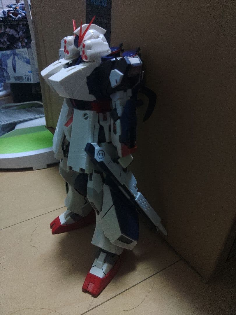 νガンダム