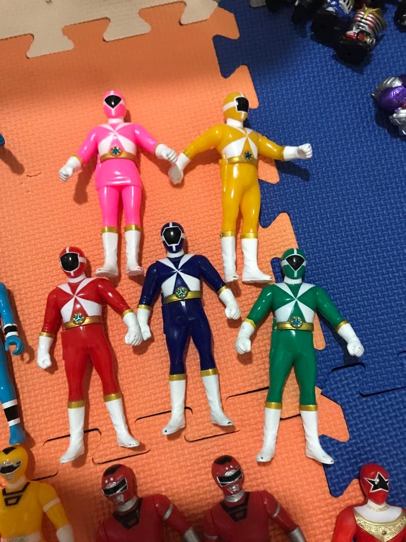 戦隊モノ　ヒーロー　ソフビ　フィギュア　セット