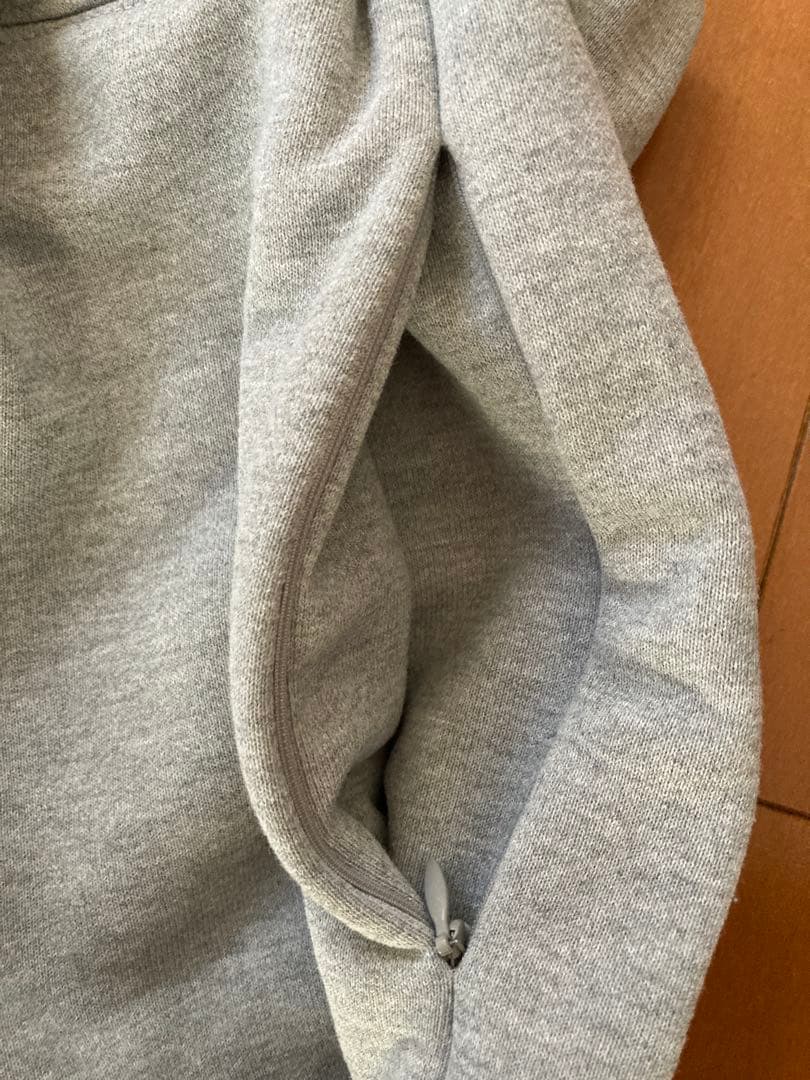 This is my sportswear ランニングスエットパンツ V3