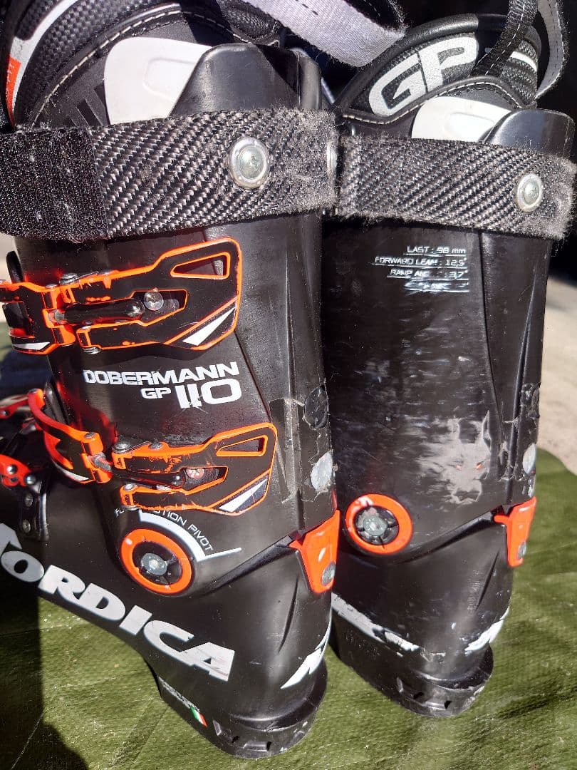Nordica Dobermann GP 110 スキー用ブーツ