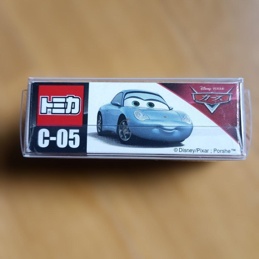 カーズトミカ　サリー〔スタンダードタイプ.廃盤品〕