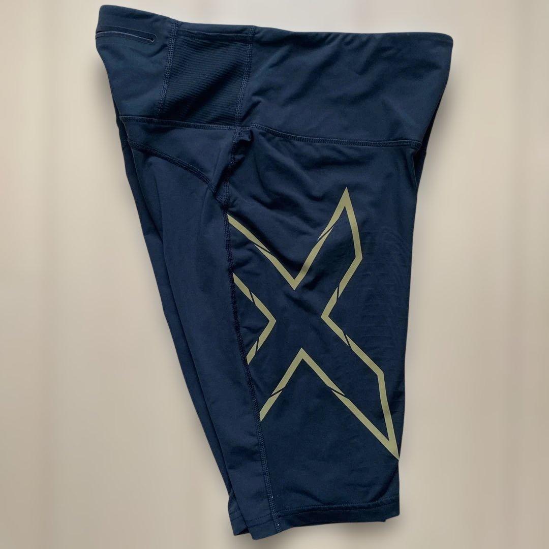 2XU ハーフタイツ　レディースM