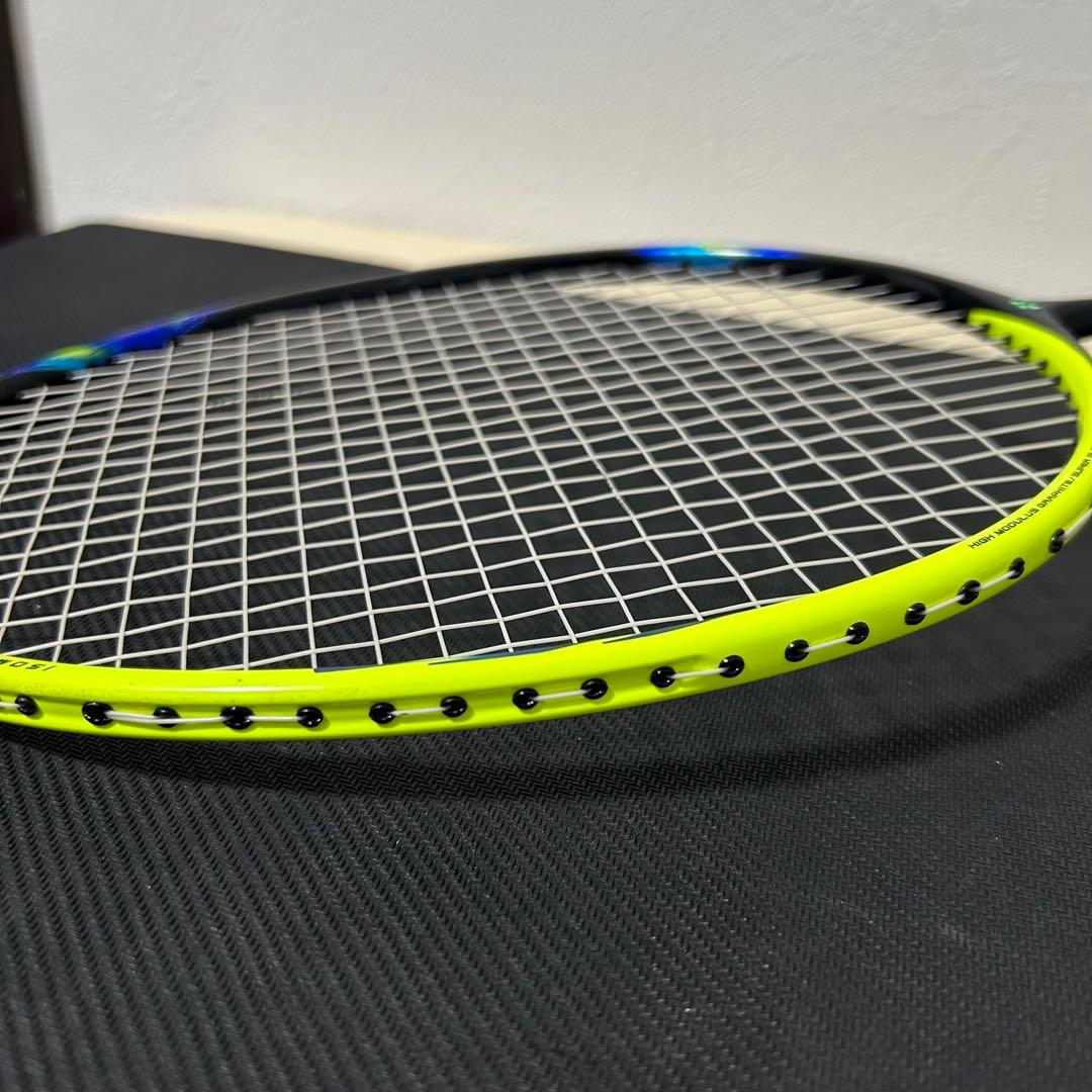 【廃盤品】YONEX アストロクス77 ASTROX77 バドミントンラケット