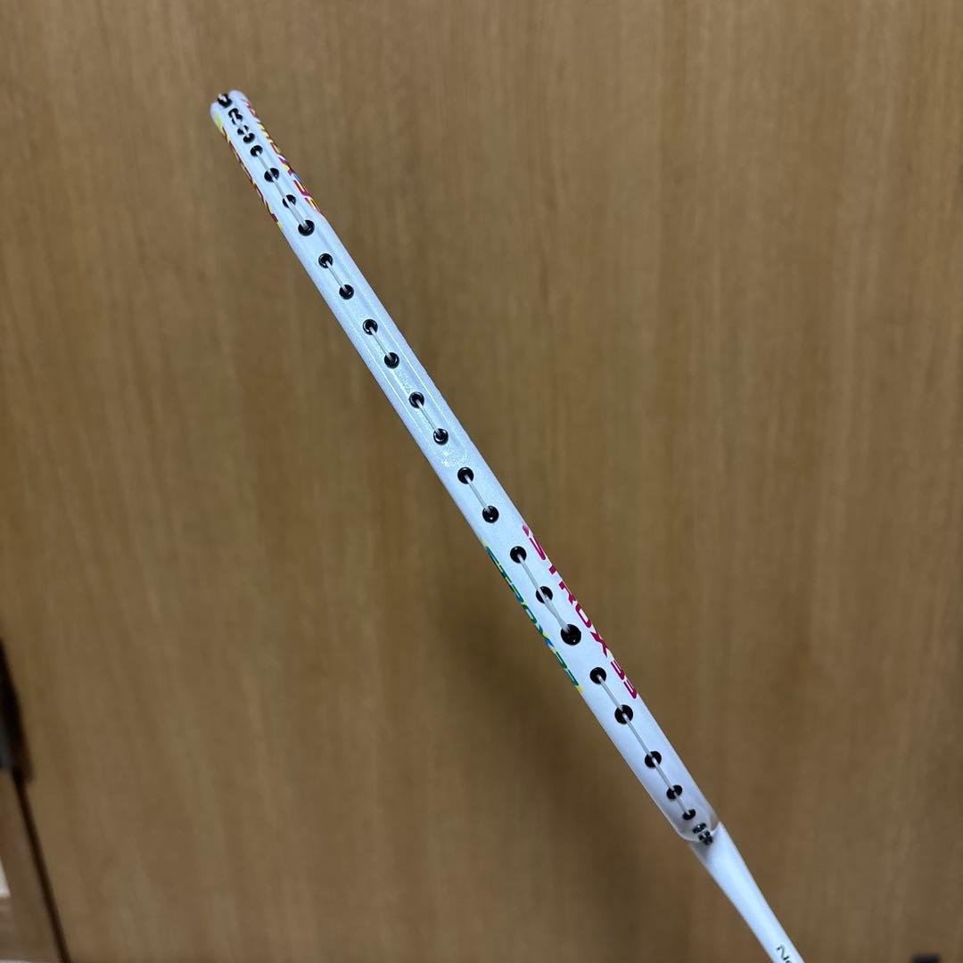 YONEXバドミントンラケット アストロクス33