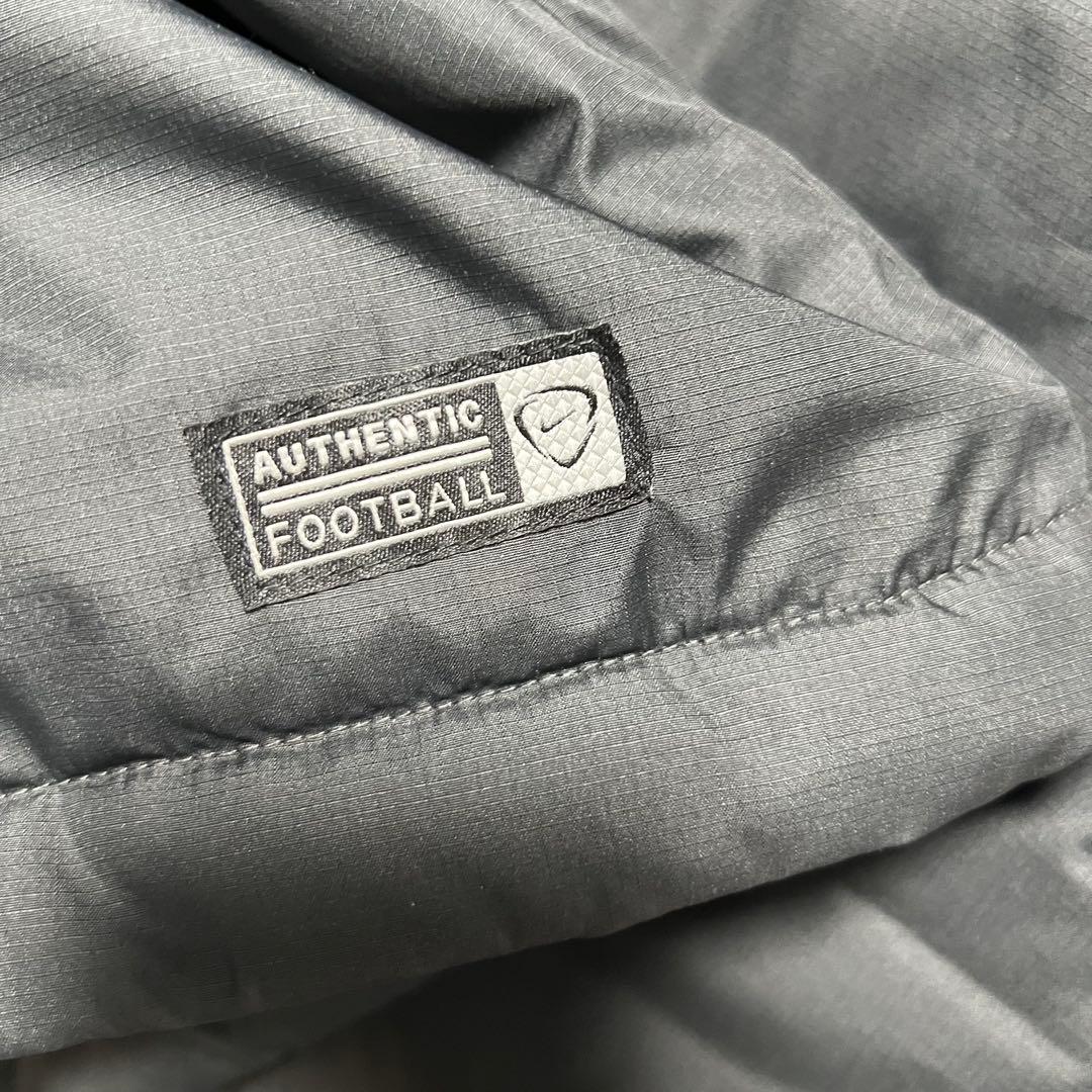 処分SALE‼️ Nike フード付きベンチコート ブラック　黒