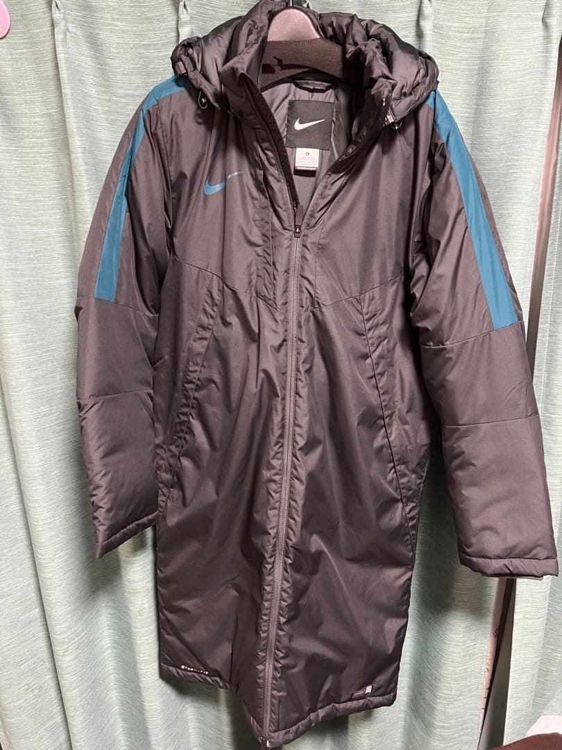 処分SALE‼️ Nike フード付きベンチコート ブラック　黒