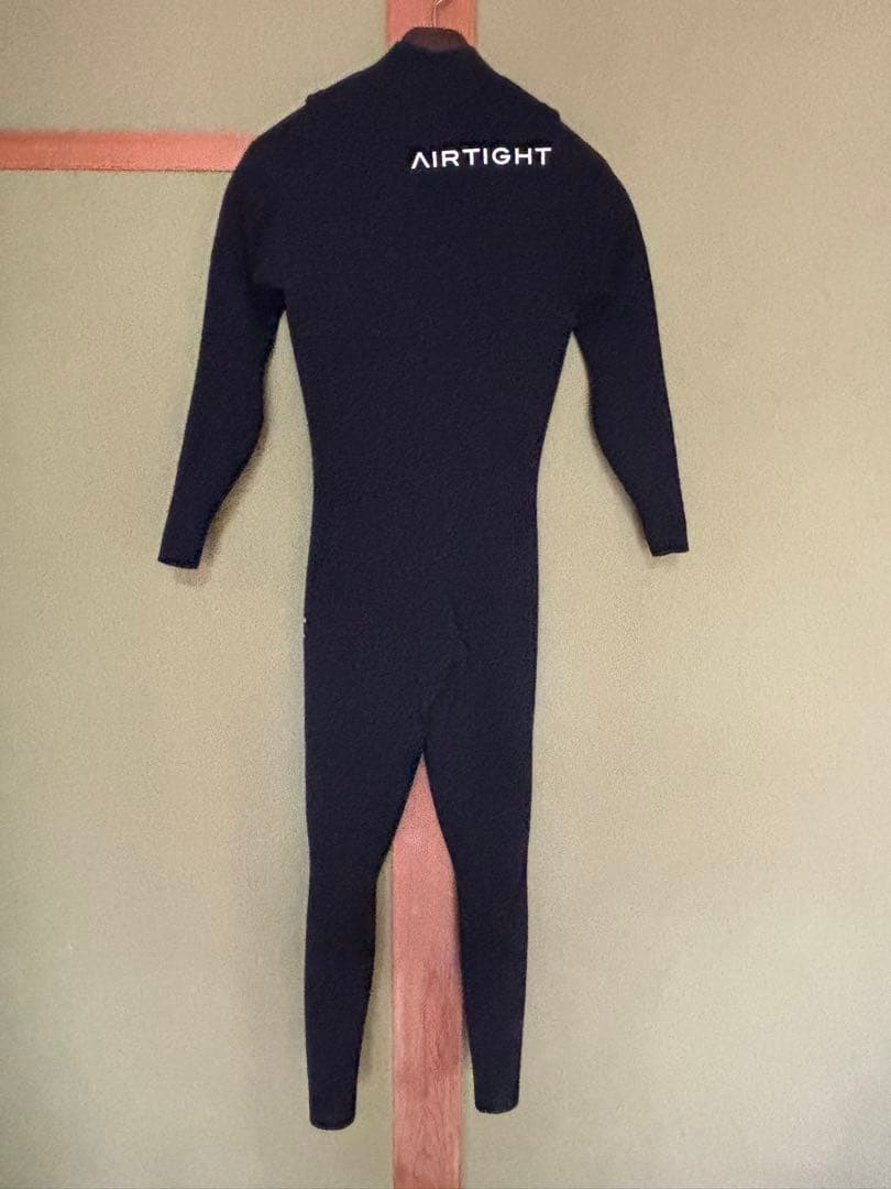美品 AIRTIGHT フルスーツ ウェットスーツ