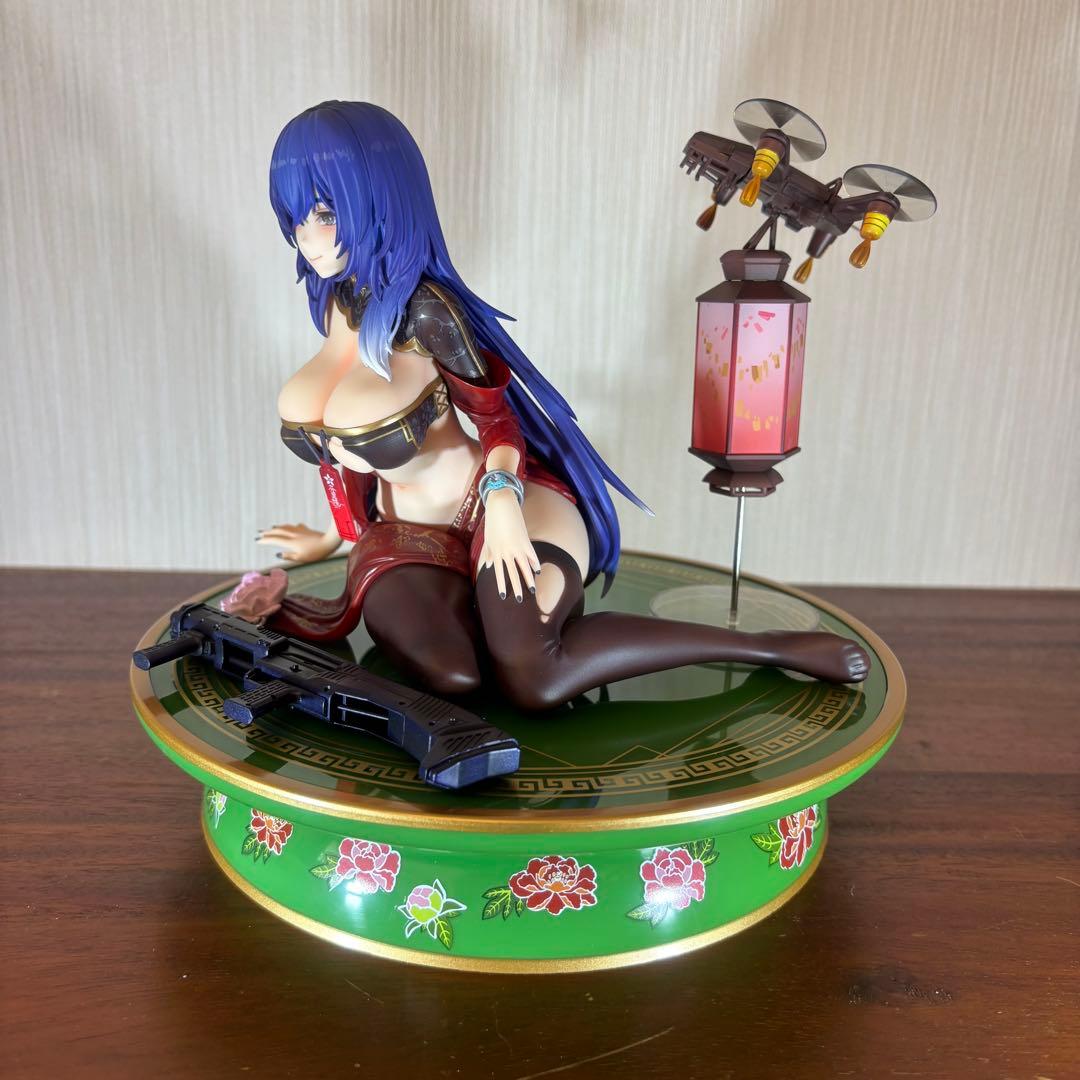 ドールズフロントライン　DP-12 花月夜行灯　紅　1/6 フィギュア