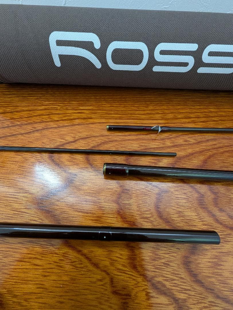 【中古】フライロッド Ross Essence FC 8 wt 9'0\"