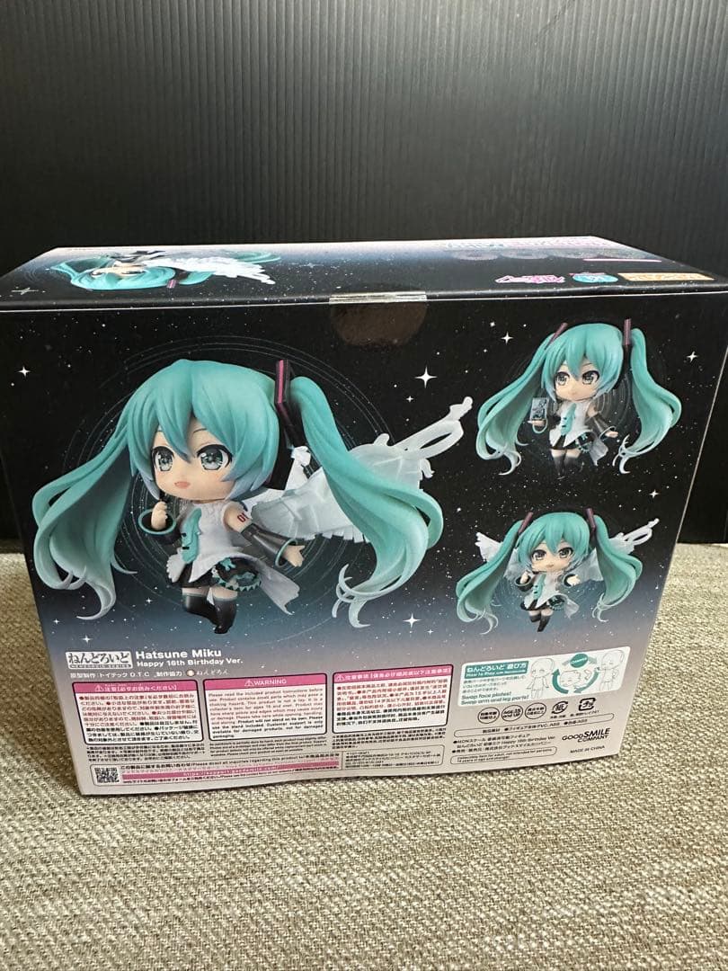 【新品未開封】ねんどろいど 初音ミク Happy 16th Birthday