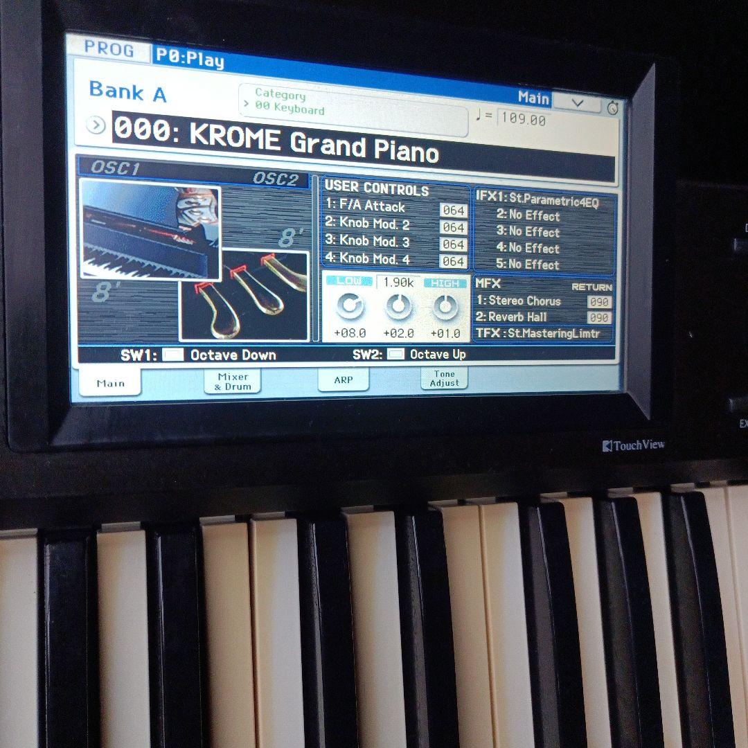 KORG　KROME61鍵盤シンセサイザー