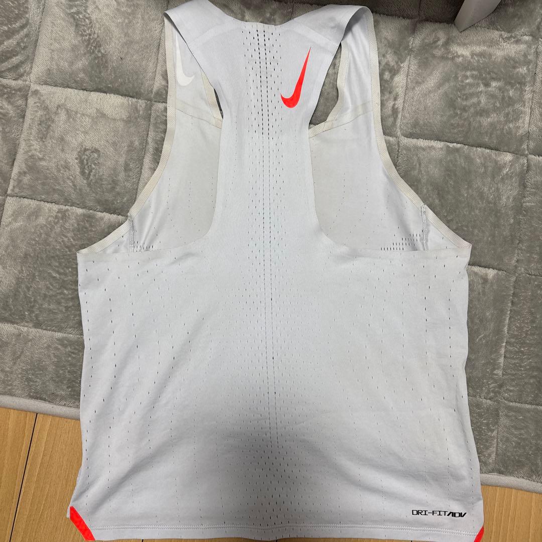 Nike エアロスイフト ランニングシャツ Ｌサイズ