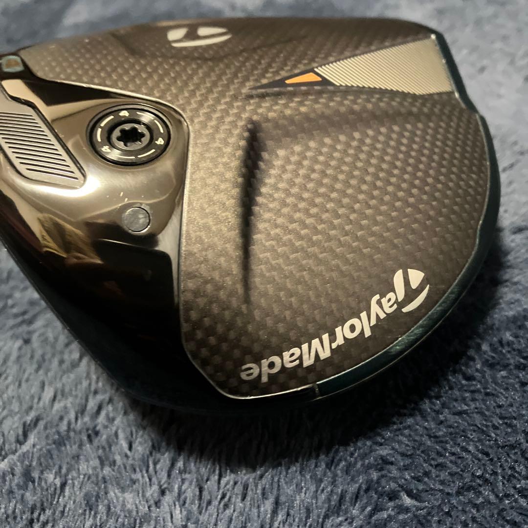 超美品 テーラーメイド Qi 4D ドライバー 10.5 ヘッドカバー付