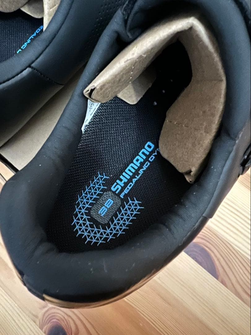 SHIMANO シマノ RC5 SH-RC502 38サイズ