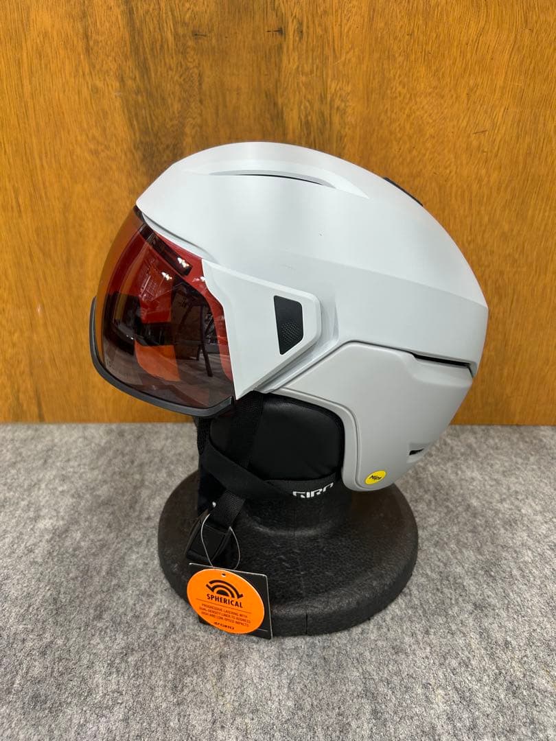 新品未使用 GIRO ORBIT SPHERICALゴーグル付 ケース付