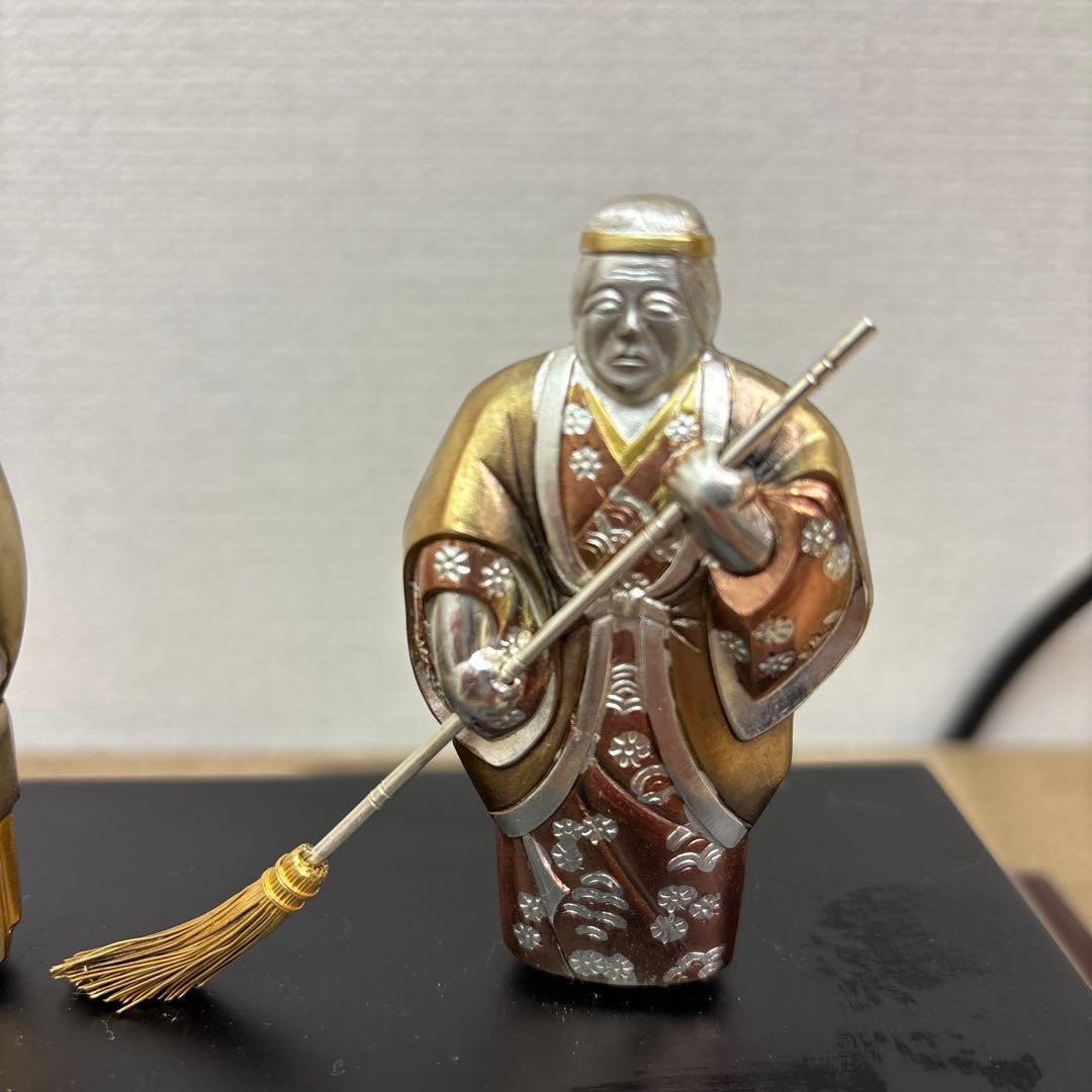武比古作　彩色彫金高砂人形 銀仕上 金属製 高砂 ガラスケース 置物 オブジェ