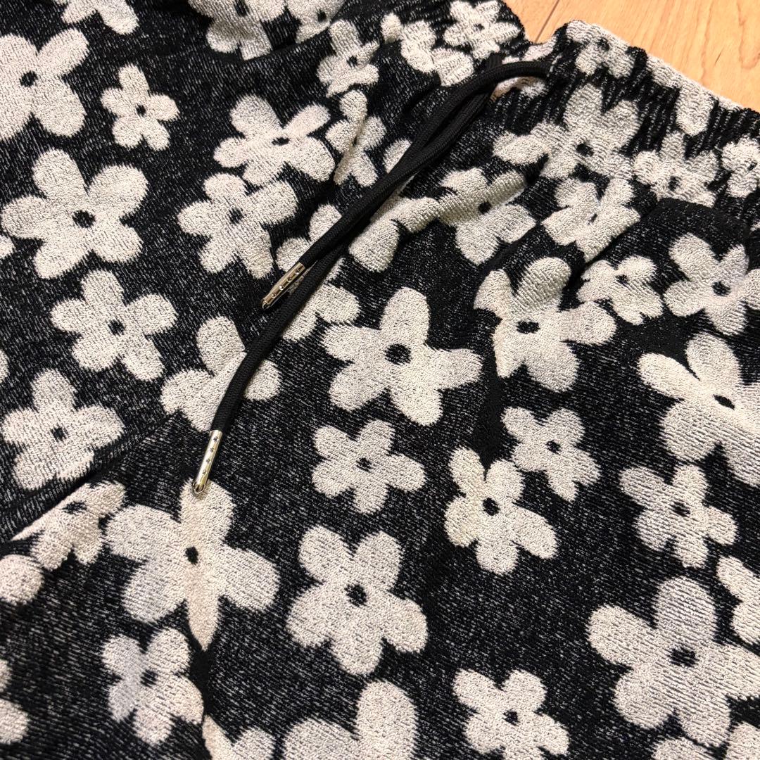 【SUUU】antiqua GOLF×STCH 花柄ハーフパンツ